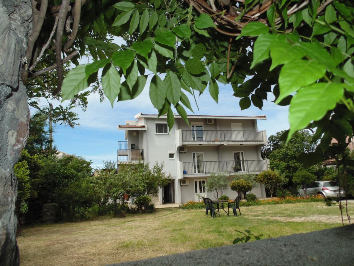 Apartments Macaso バール エクステリア 写真